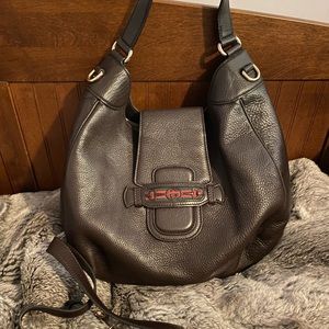 Gucci purse like new